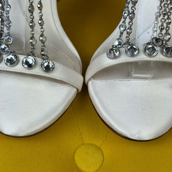 ANTONIO MELANI White Crystal Embellished Heels Size 9M - Picture 3 of 13